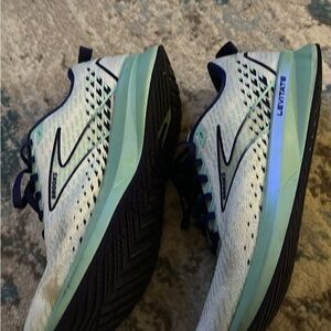 Brooks Levitate Sneakers in White and Blue